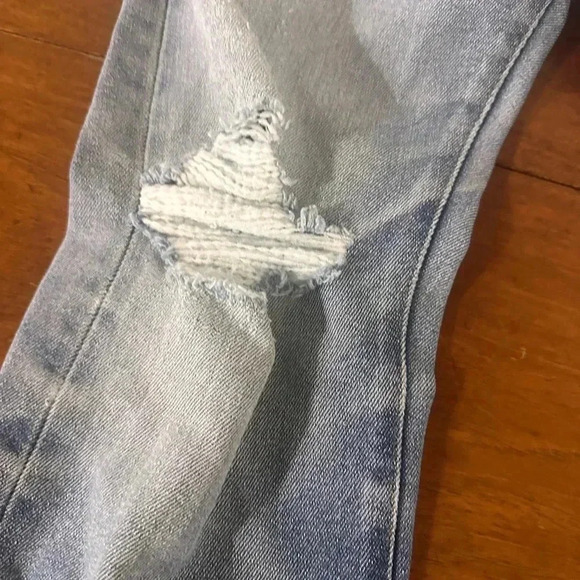 Signature by Levi Strauss Women's Boot Cut Jeans - Light Blue - Picture 3 of 7